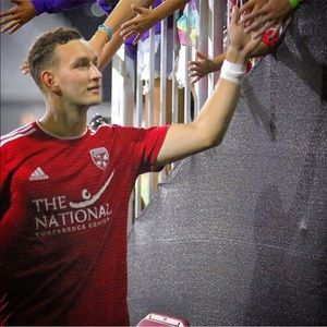 Meet your Posher, Robby